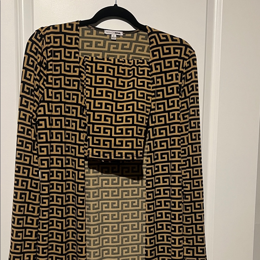 Fashion Nova Black and Gold Geometric Blazer